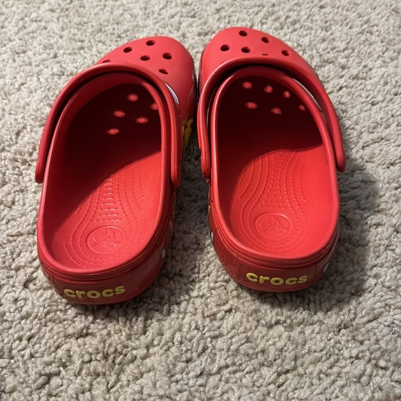 Lightning McQueen Crocs - Picture 3 of 4